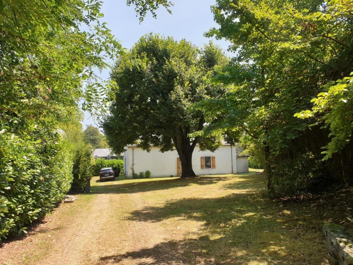 La bergerie, maison spacieuse avec grand jardin, vue sur les Pyrénées Lourdes Exterior foto